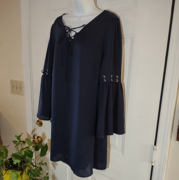 VENUS Navy Long Sleeve Dress. Size L - Picture 10 of 13